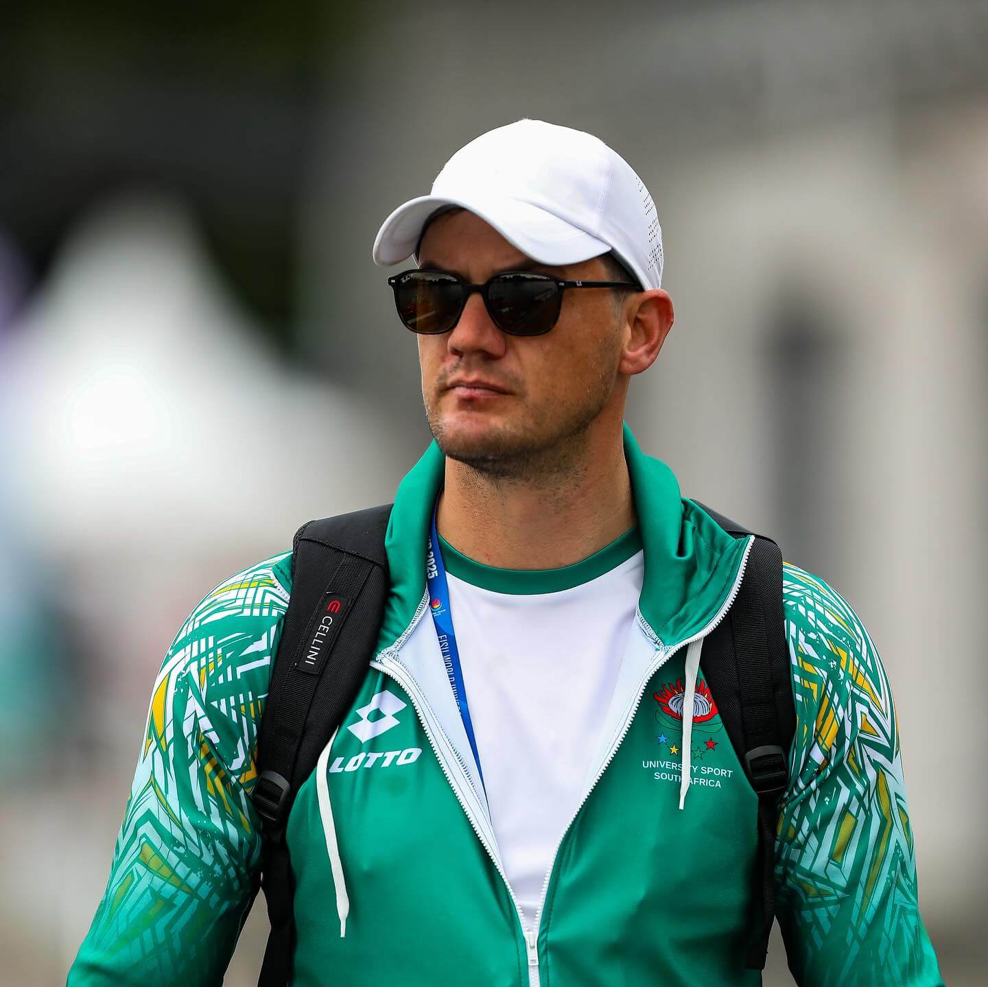 GRAHAM HOOD-Winner GRAHAM HOOD-Winner